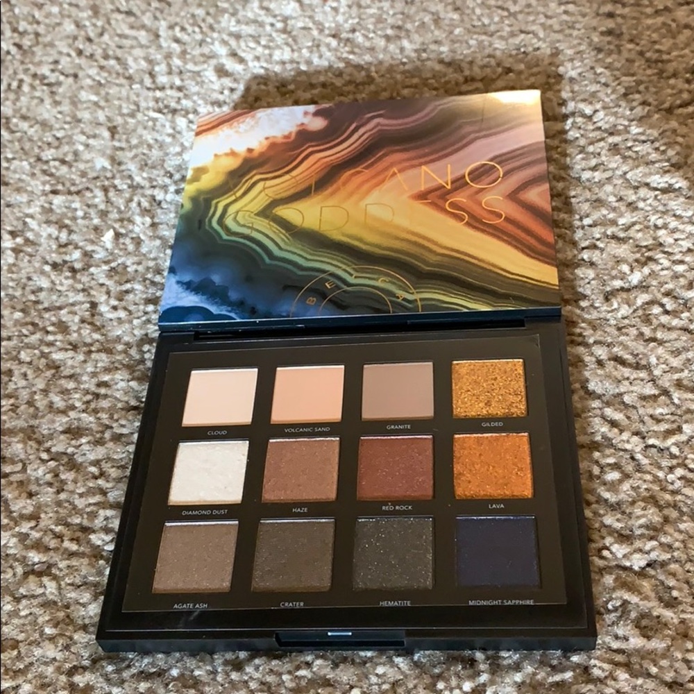 NIB Becca Volcano Goddess Eyeshadow Palette